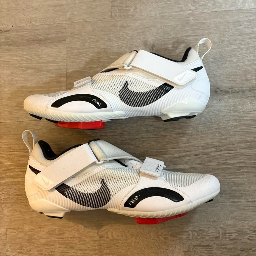 Nike Superrep Indoor Cycling Shoes in White and Black